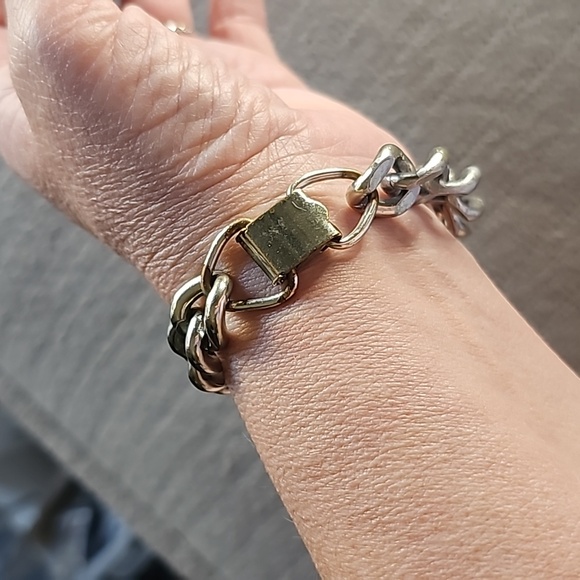 Mini Buckle Stainless Steel Bracelet 🐈228 - Picture 3 of 4